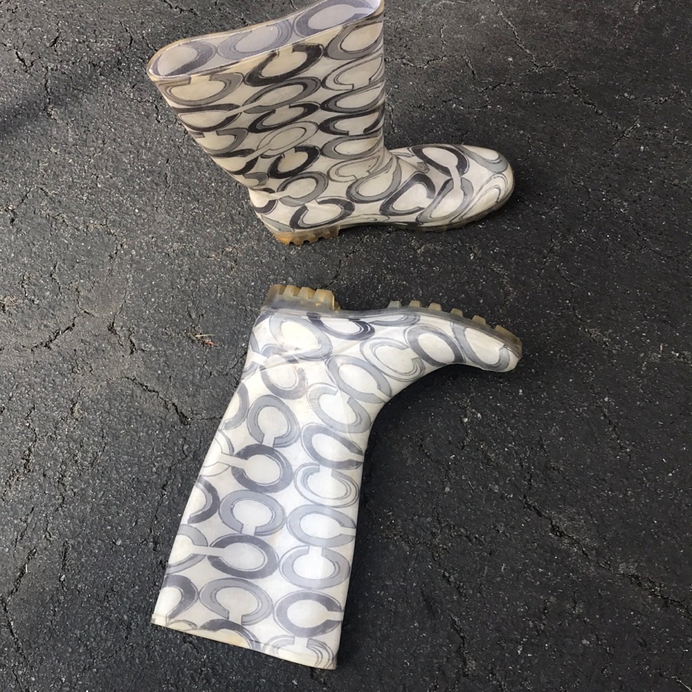coach rain boots size 9
